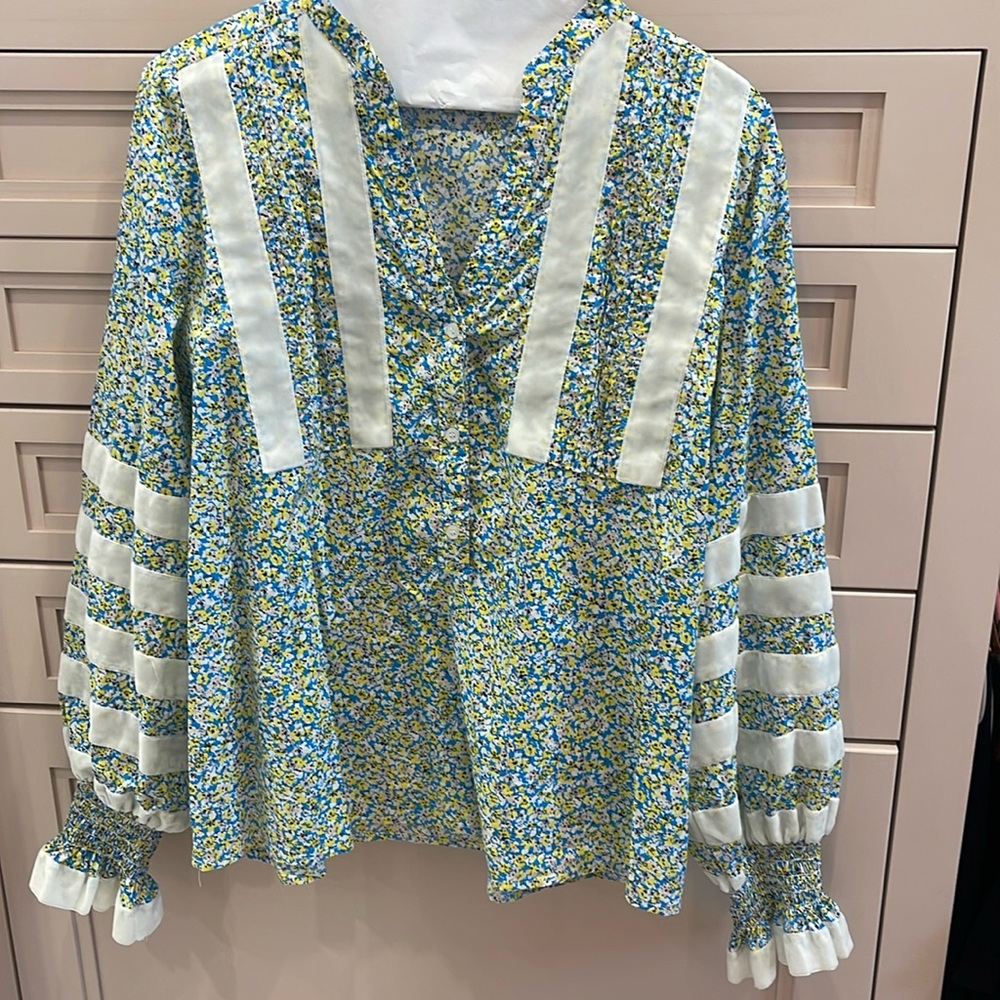 The Shirt | Floral Blouse